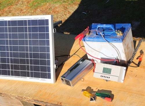 Photo showing needed parts to build a portable solar generator